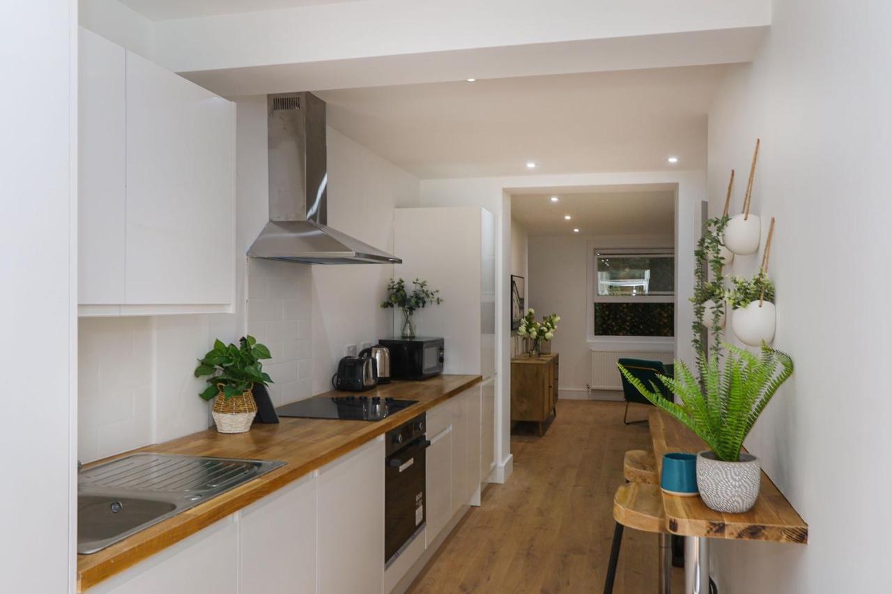 The London Secret, 1 Bed Flat With Patio - Zone 2 Londres Exterior foto